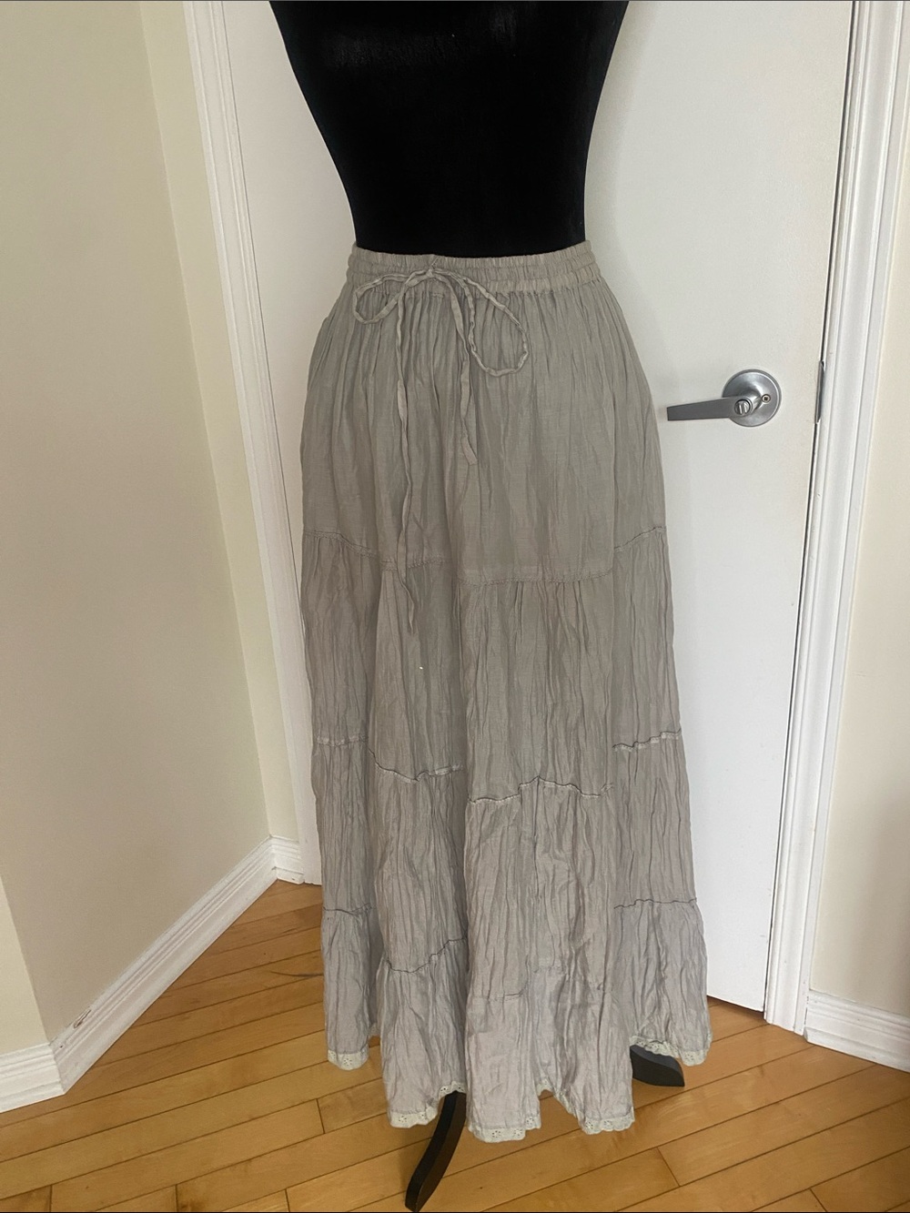 Light Gray Tiered Cotton Maxi Skirt 
w Elastic/Drawstring Waist Size Small to M